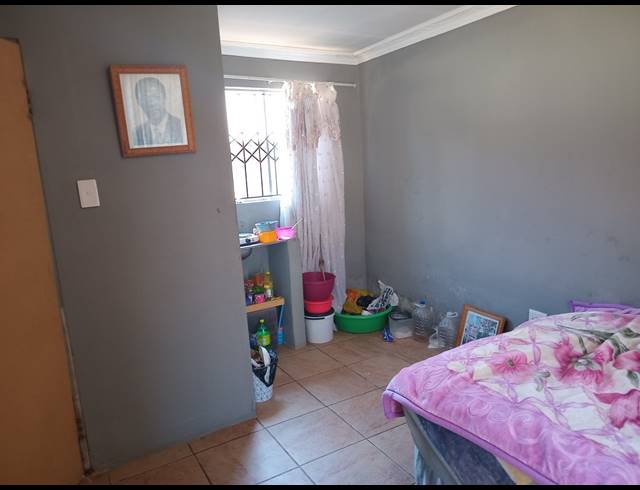 6 BEDROOM FREEHOLD FOR SALE IN COSMO CITY